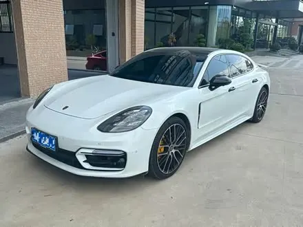 PORSCHE PANAMERA 2023 — 10 100 км, Китай — под ключ — фото 1
