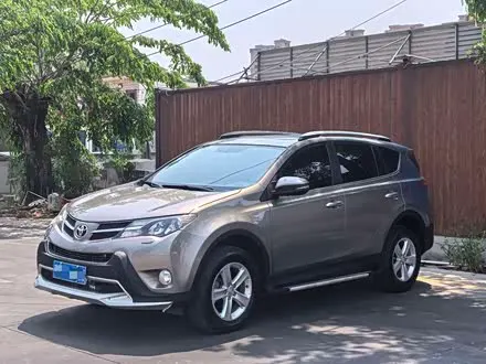 TOYOTA RAV4 2013 — 160 000 км, Китай — под ключ — фото 1