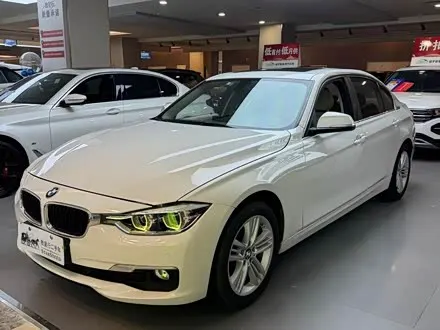 BMW 3 SERIES 2016 — 134 000 км, Китай — под ключ — фото 1