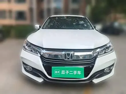 HONDA ACCORD 2016 — 74 700 км, Китай — под ключ — фото 1