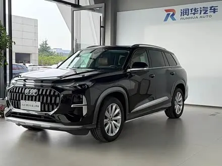 AUDI Q6 2024
