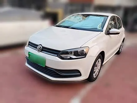 VOLKSWAGEN POLO 2014 — 21 600 км, Китай — под ключ — фото 1