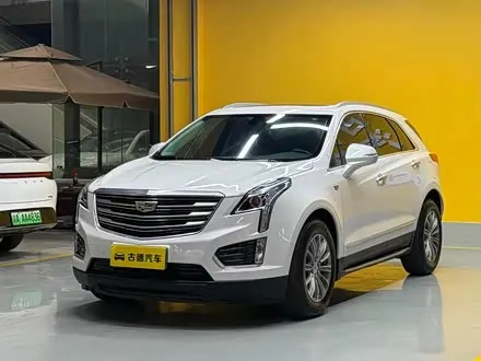 CADILLAC XT5 2018 — 130 000 км, Китай — под ключ — фото 1