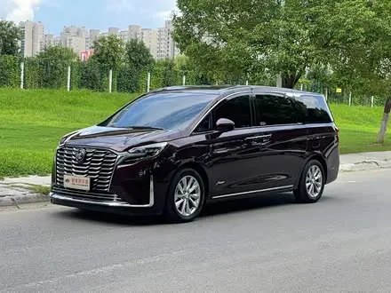 BUICK GL8 — из Китая под ключ