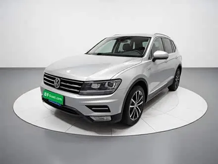 VOLKSWAGEN TIGUAN L 2018 — 180 300 км, Китай — под ключ — фото 1