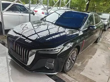 HONGQI H5 — из Китая под ключ