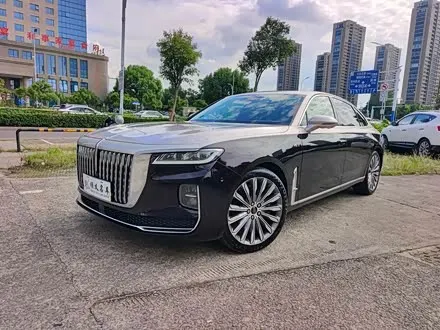 HONGQI H9 — из Китая под ключ