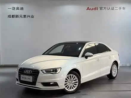 AUDI A3 2015 — 18 600 км, Китай — под ключ — фото 1