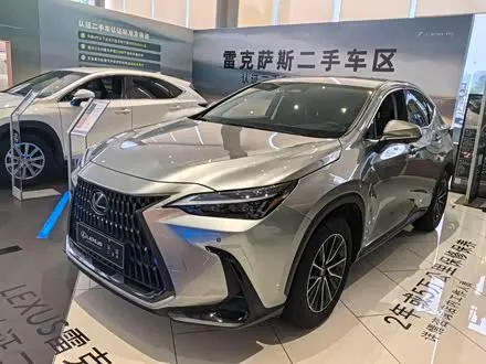 LEXUS NX 2024 — 23 000 км, Китай — под ключ — фото 1