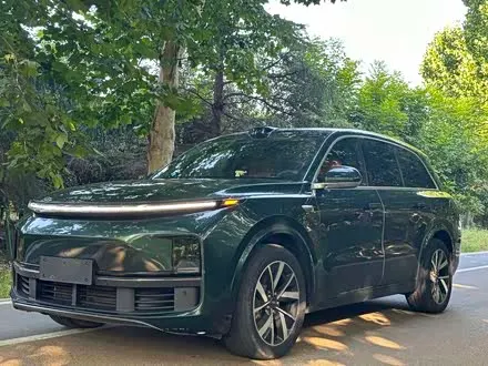 LI AUTO L8 — из Китая под ключ