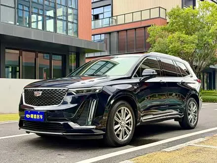 CADILLAC XT6 2022