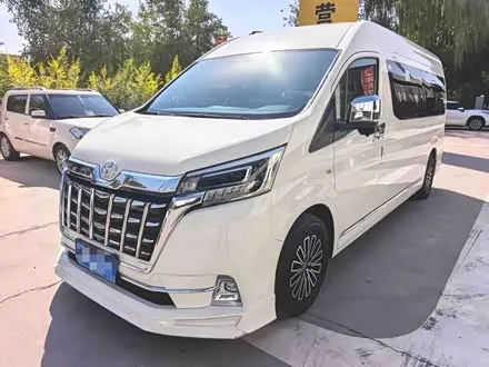TOYOTA HIACE 2021
