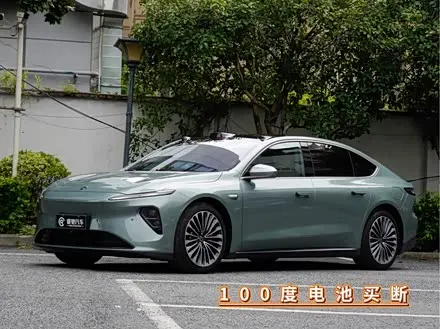 NIO ET7 2022