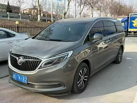 BUICK GL8 — из Китая под ключ