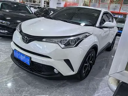 TOYOTA C-HR — из Китая под ключ