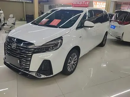 BUICK GL8 — из Китая под ключ