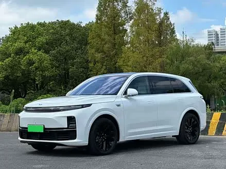 LI AUTO L7 — из Китая под ключ
