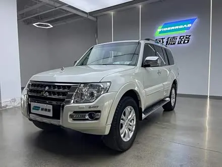 MITSUBISHI PAJERO V97 — из Китая под ключ