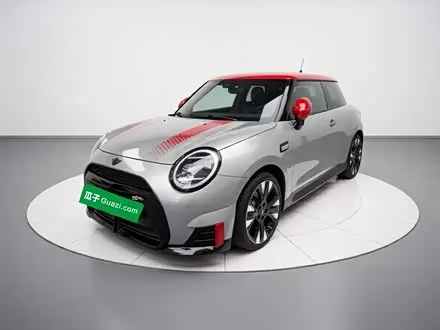 MINI JCW — из Китая под ключ
