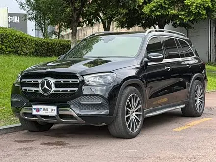 MERCEDES-BENZ GLS 2021