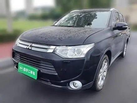MITSUBISHI OUTLANDER — из Китая под ключ