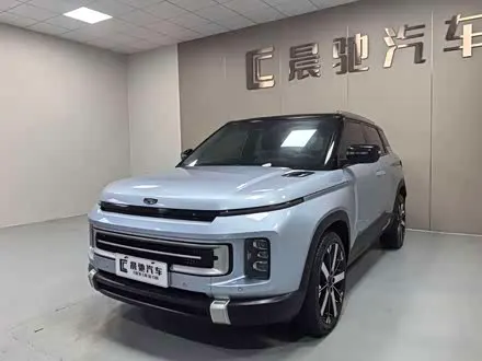 GEELY ICON — из Кореи под ключ