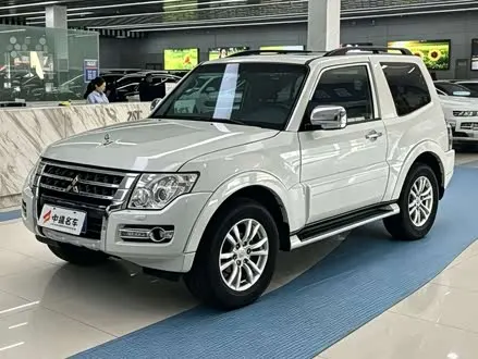 MITSUBISHI PAJERO V87 — из Китая под ключ