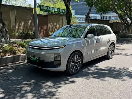 LI AUTO L6 — из Китая под ключ