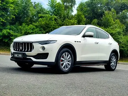 MASERATI LEVANTE — из Китая под ключ