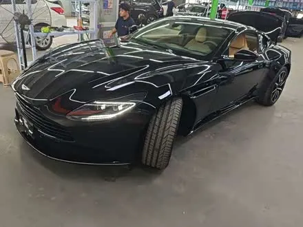 ASTON MARTIN DB11 — из Китая под ключ