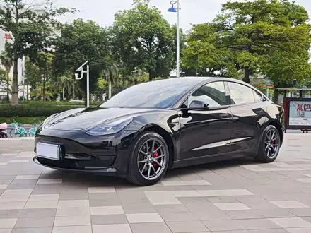 TESLA MODEL 3 — из Китая под ключ