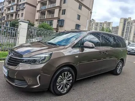 BUICK GL8 — из Кореи под ключ