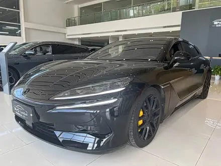 DENZA Z9GT — из Китая под ключ