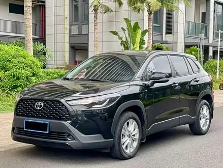 TOYOTA COROLLA CROSS 2024