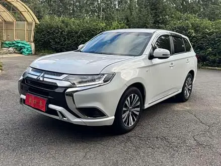 MITSUBISHI OUTLANDER — из Китая под ключ