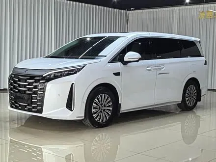 BYD XIA 2025