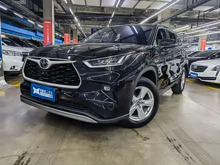 TOYOTA HIGHLANDER — из Китая под ключ