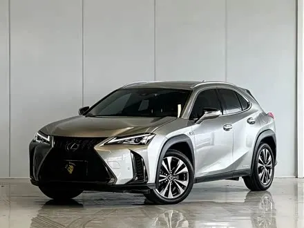 LEXUS UX — из Китая под ключ