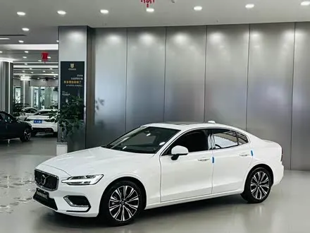VOLVO S60 — из Китая под ключ