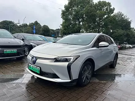 BUICK VELITE 6 — из Китая под ключ