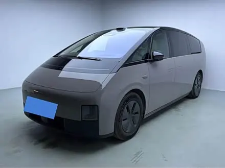 LI AUTO MEGA 2025