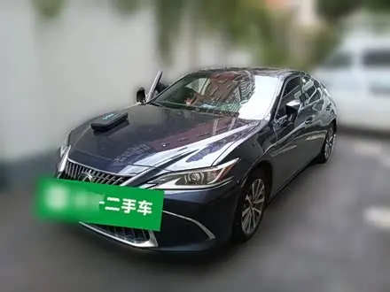 LEXUS ES — из Китая под ключ