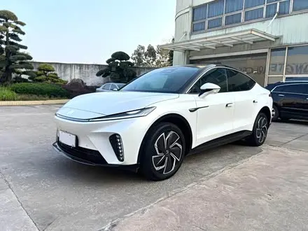RISING AUTO R7 — из Китая под ключ