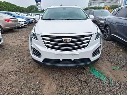 CADILLAC XT5 — из Китая под ключ
