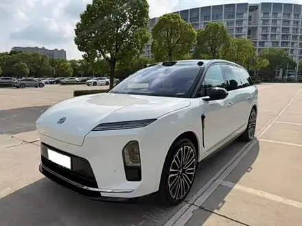 NIO ES8 — из Китая под ключ