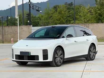 LI AUTO I6 — из Китая под ключ