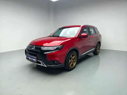 MITSUBISHI OUTLANDER — из Китая под ключ