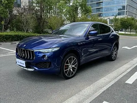 MASERATI LEVANTE — из Китая под ключ