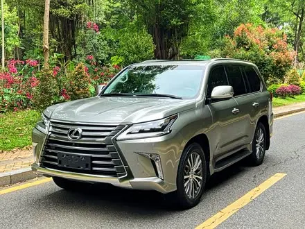 LEXUS LX — из Китая под ключ