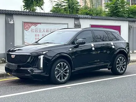 CADILLAC XT5 — из Китая под ключ